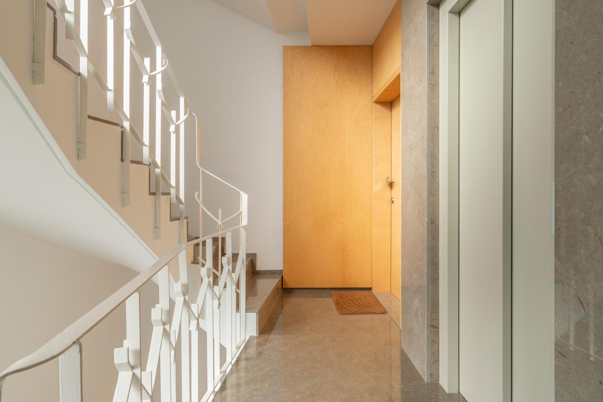 ポルトHost Wise - Restful Minimalist Flat - Balconyアパートメント エクステリア 写真